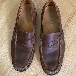 Sperry men’s loafers in great condition
